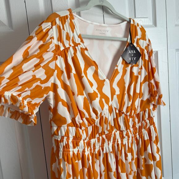 Ava & Viv New Orange and White Geometric Blouse Sz 1X - Picture 3 of 4